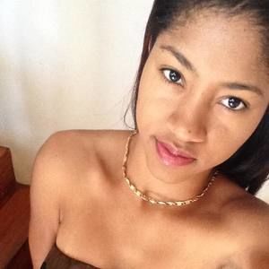 Meet your Posher, Shadae